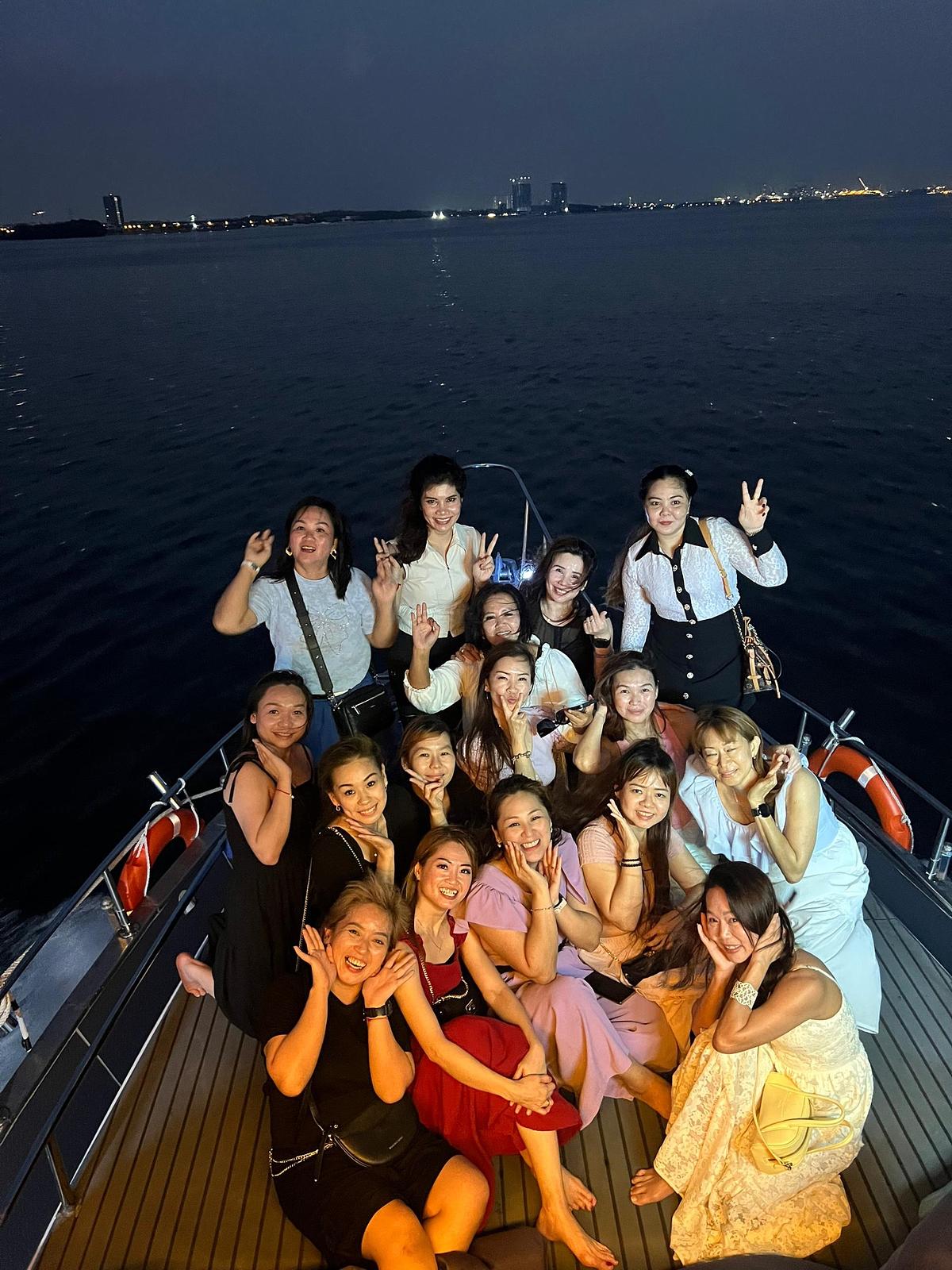Sunset sharing cruise · RM99 4